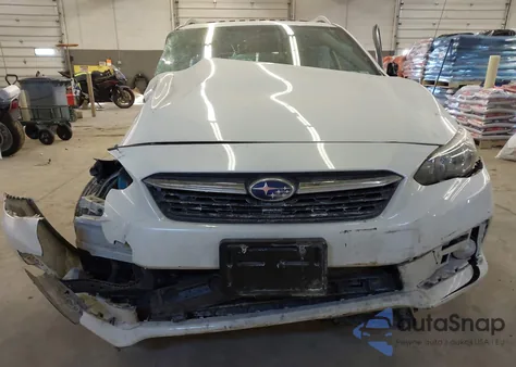 2021 Subaru Impreza Premium 5-Door z USA, uszkodzony, nr VIN 4S3GTAD63M3704658